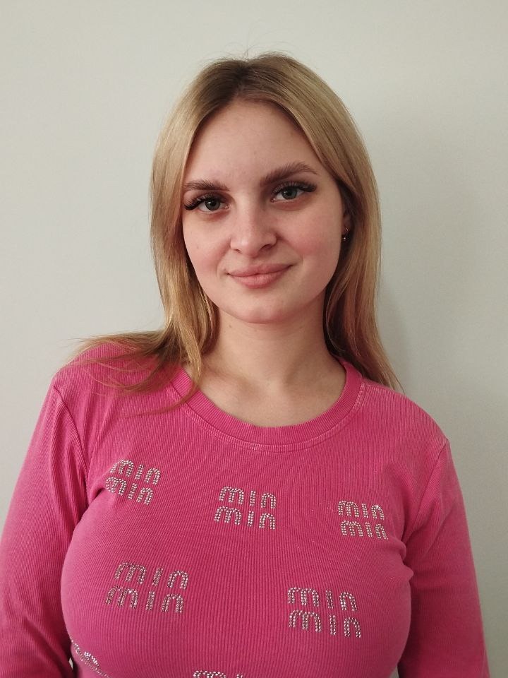 Лазаряк Алина Алексеевна.